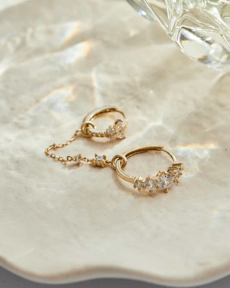 image_Crystal Chain Charm