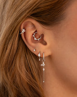 Fleur Daith Weißgold am Ohr