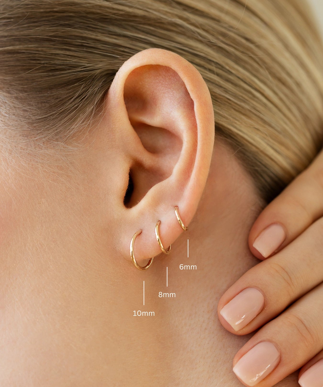 Gold Clicker in 6mm, 8mm und 10mm am Ohr