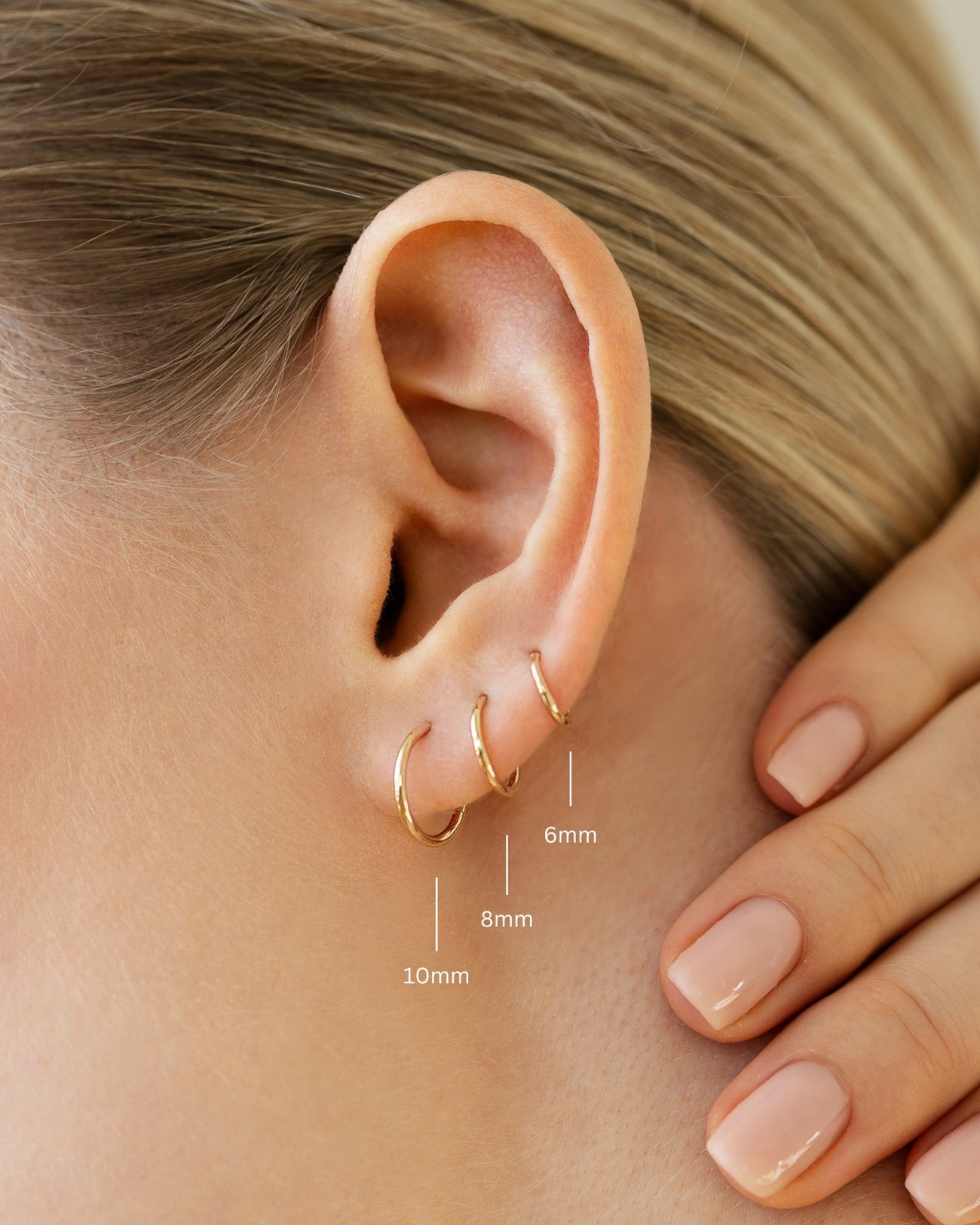 Gold Clicker in 6mm, 8mm und 10mm am Ohr