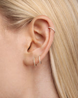 Kristall Clicker Ringe in 8mm getragen am Ohr als Helix und Lobe