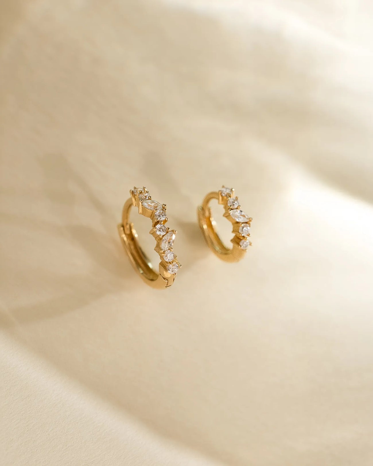 Noelia Creolen Gold in 6mm und 8mm