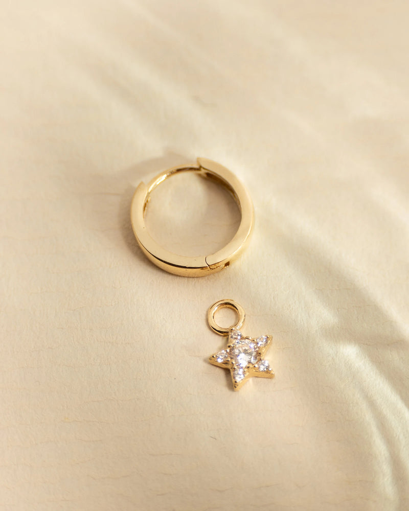 image_Goldener Stern Anhänger mit Creole daneben